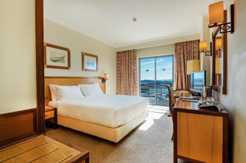 Hotel Real Oeiras パコ・デ・アルコス 部屋 写真